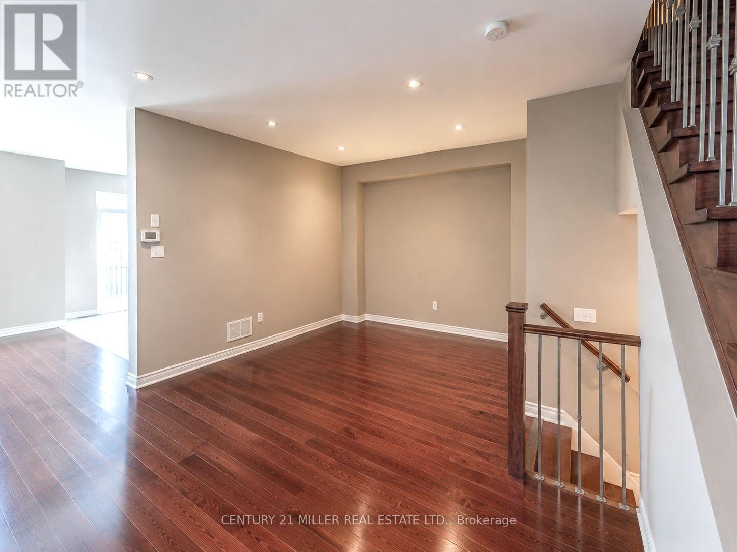 1290 Craigleith Road, Oakville, Ontario  L6H 0B6 - Photo 3 - W13686364