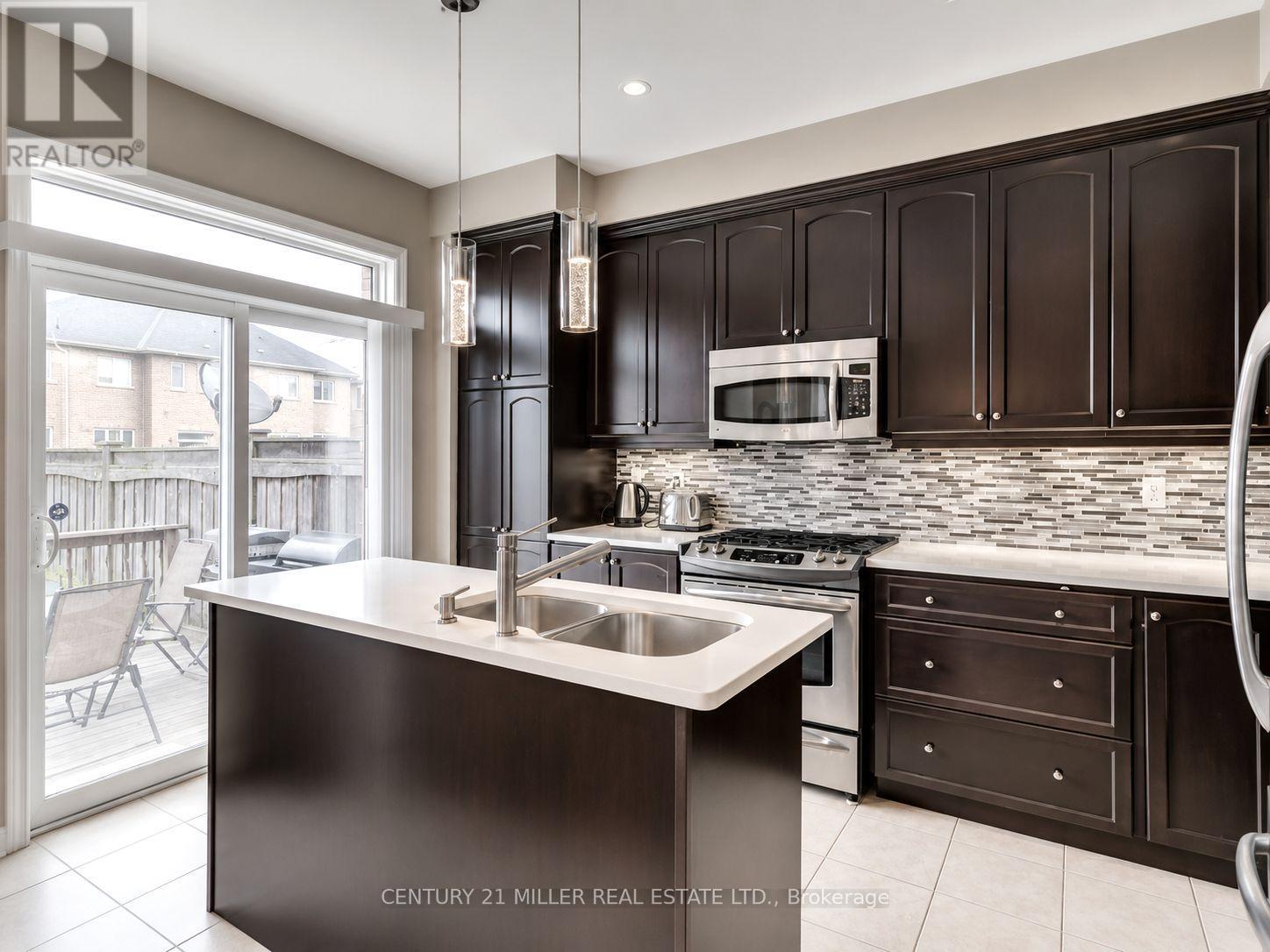 1290 Craigleith Road, Oakville, Ontario  L6H 0B6 - Photo 5 - W13686364