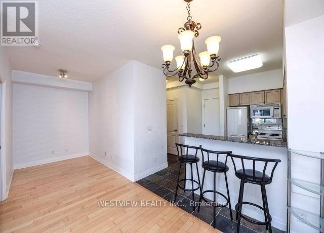605 - 2119 Lake Shore Boulevard W, Toronto, Ontario  M8V 4E8 - Photo 5 - W13686366