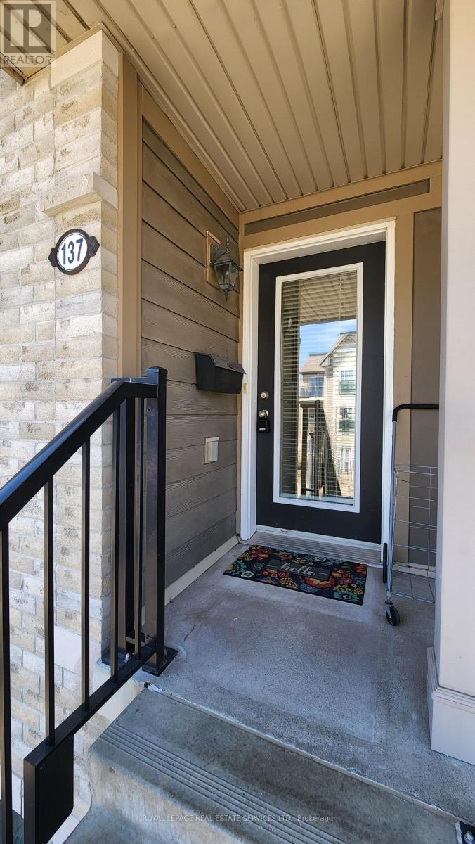 137 - 2891 Rio Court, Mississauga, Ontario  L5M 0S3 - Photo 2 - W13686416