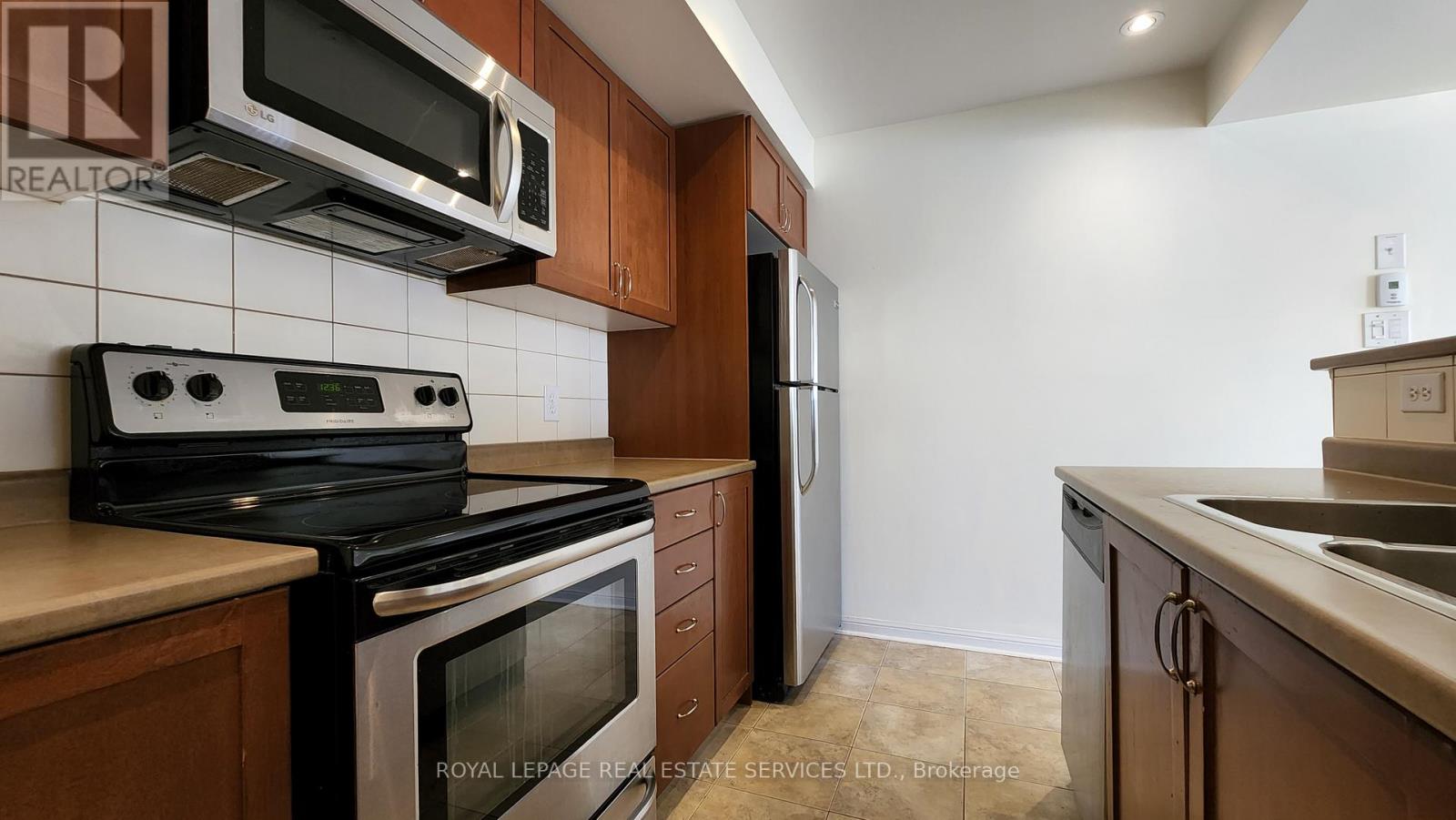 137 - 2891 Rio Court, Mississauga, Ontario  L5M 0S3 - Photo 9 - W13686416