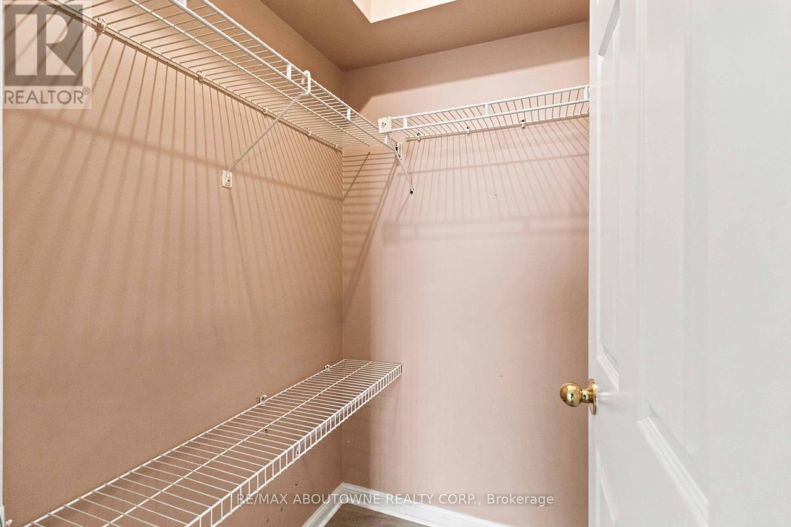 901 - 45 Kingsbridge Garden Circle, Mississauga, Ontario  L5R 3K4 - Photo 23 - W13686452