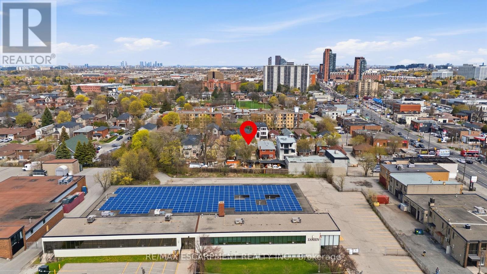 1049 Glencairn Avenue, Toronto, Ontario  M6B 2B1 - Photo 28 - W13686490