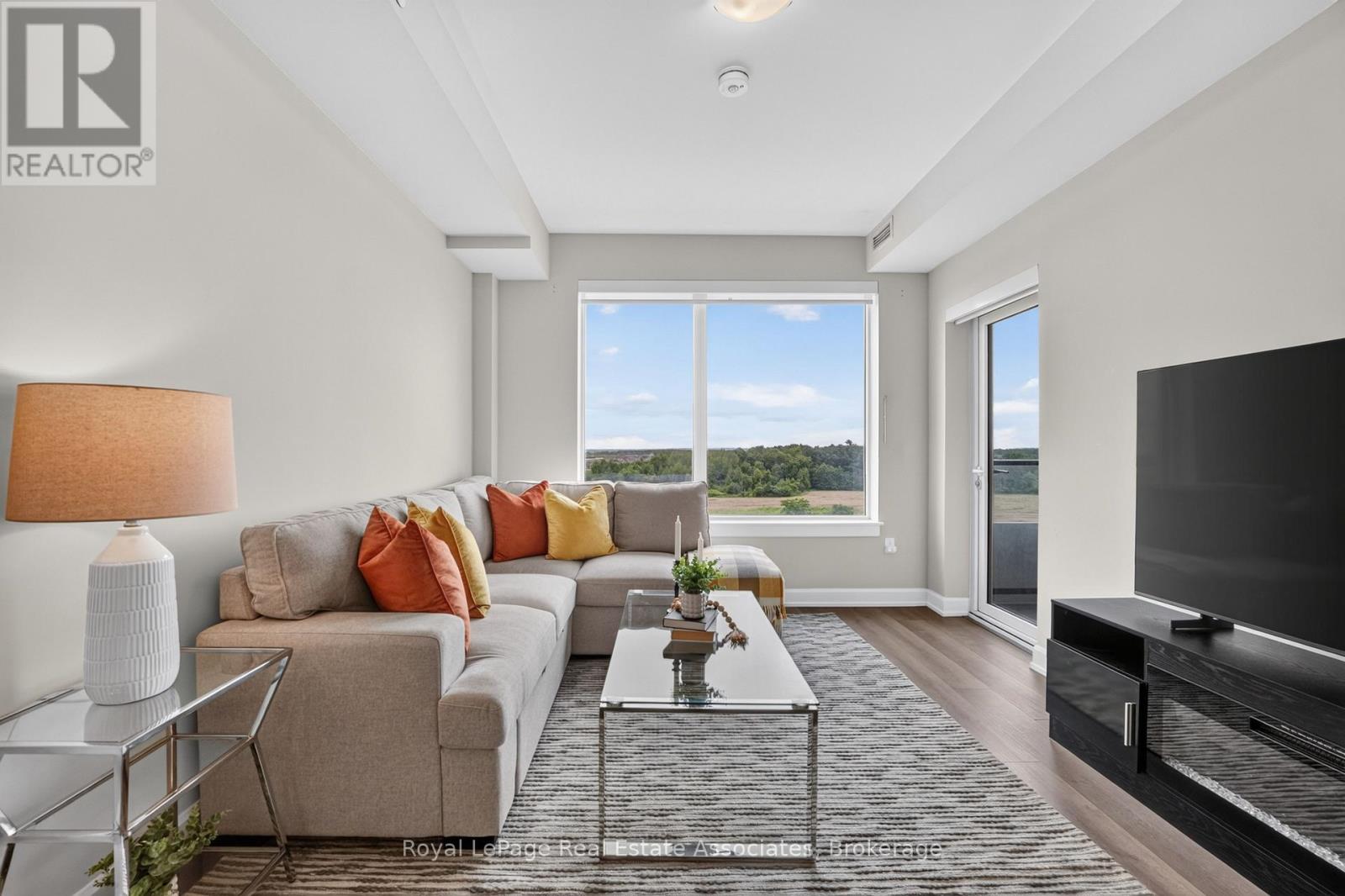 622 - 3200 William Coltson Avenue, Oakville, Ontario  L6H 7B9 - Photo 6 - W13686522
