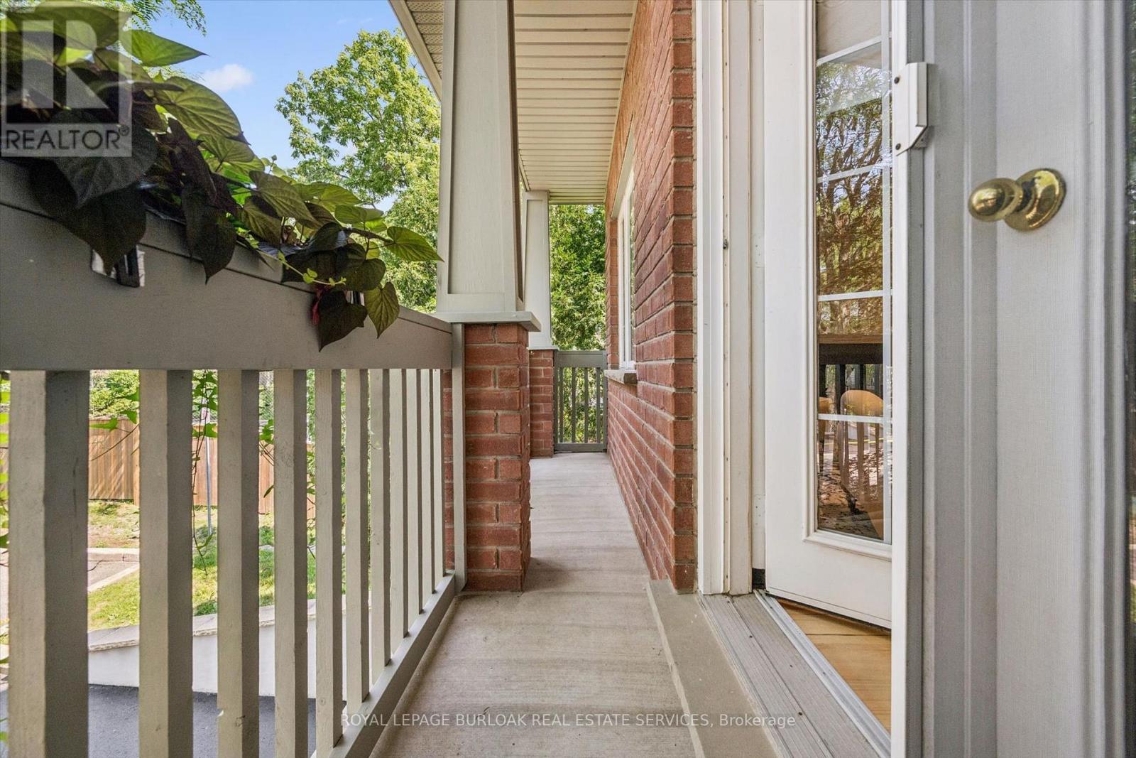 5 - 263 Plains Road W, Burlington, Ontario  L7T 1G1 - Photo 12 - W13686558