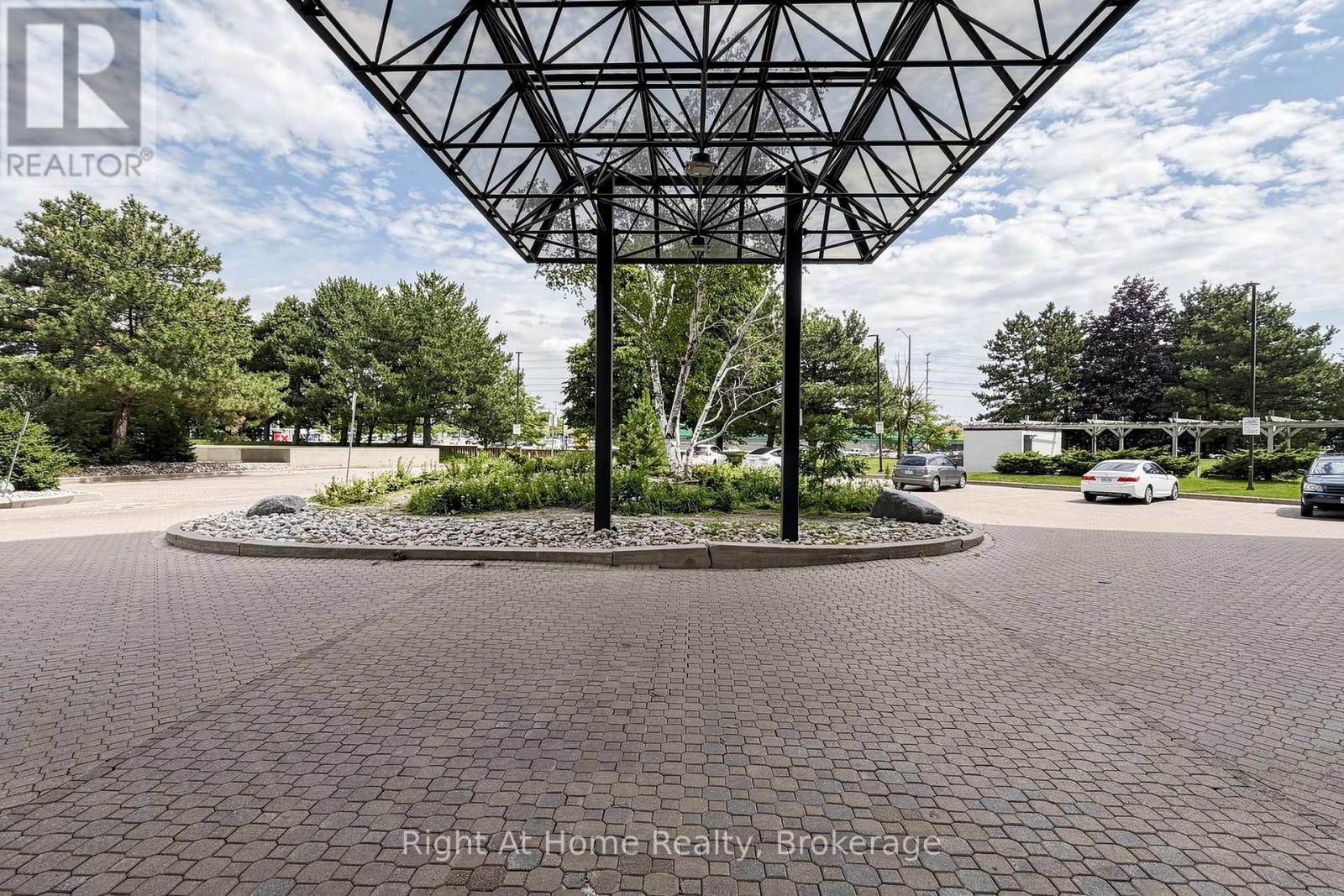 1509 - 1360 Rathburn Road E, Mississauga, Ontario  L4W 4H4 - Photo 8 - W13614918