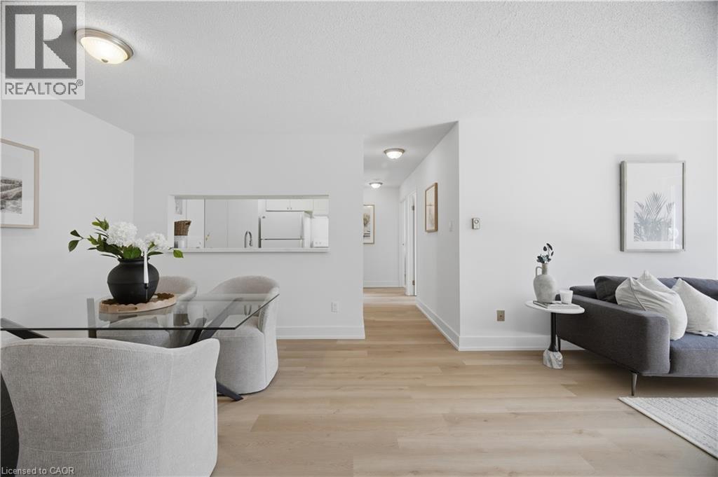 1450 Glen Abbey Gate Unit# 532