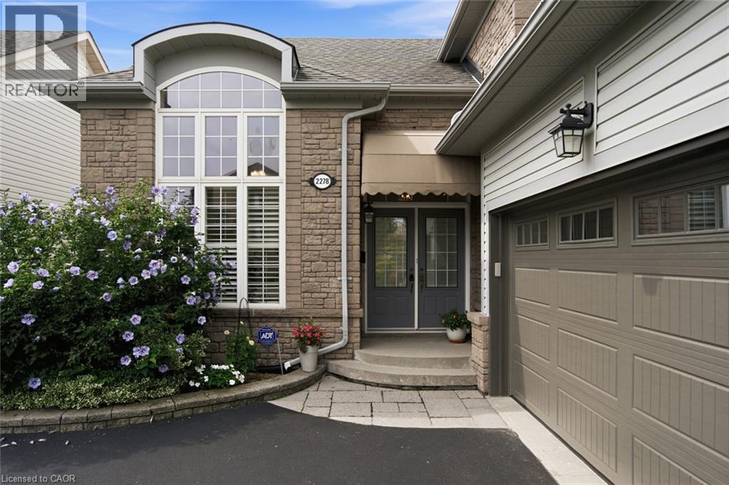2278 Turnberry Road Unit# 13, Burlington, Ontario  L7M 4S6 - Photo 2 - 40856173