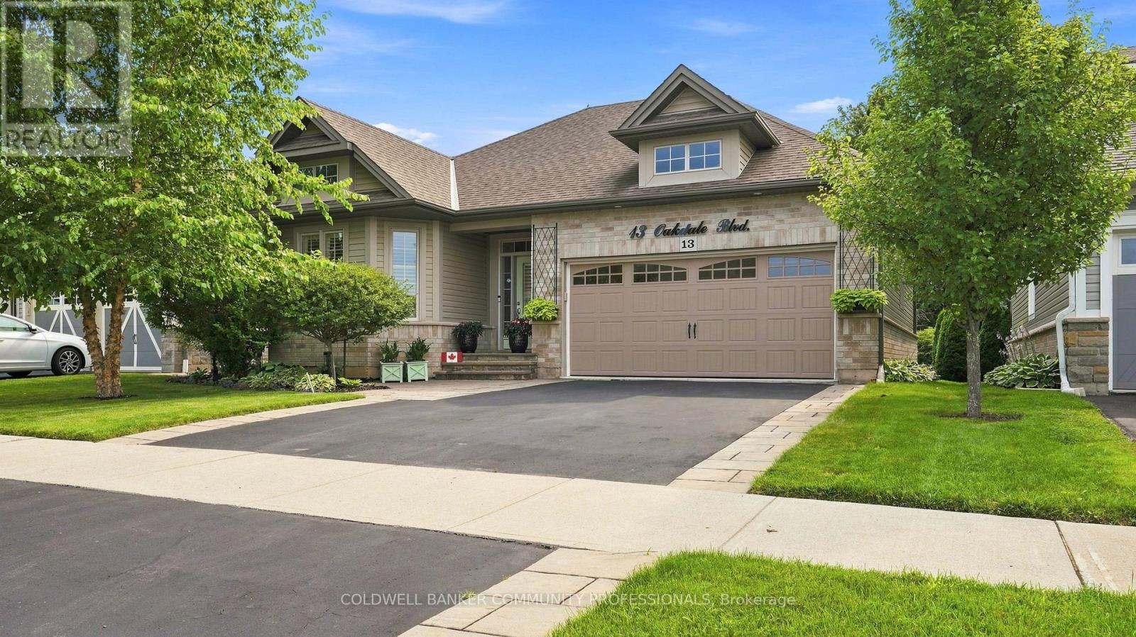 13 Oakdale Boulevard, West Lincoln, Ontario  L0R 2A0 - Photo 4 - X13686250