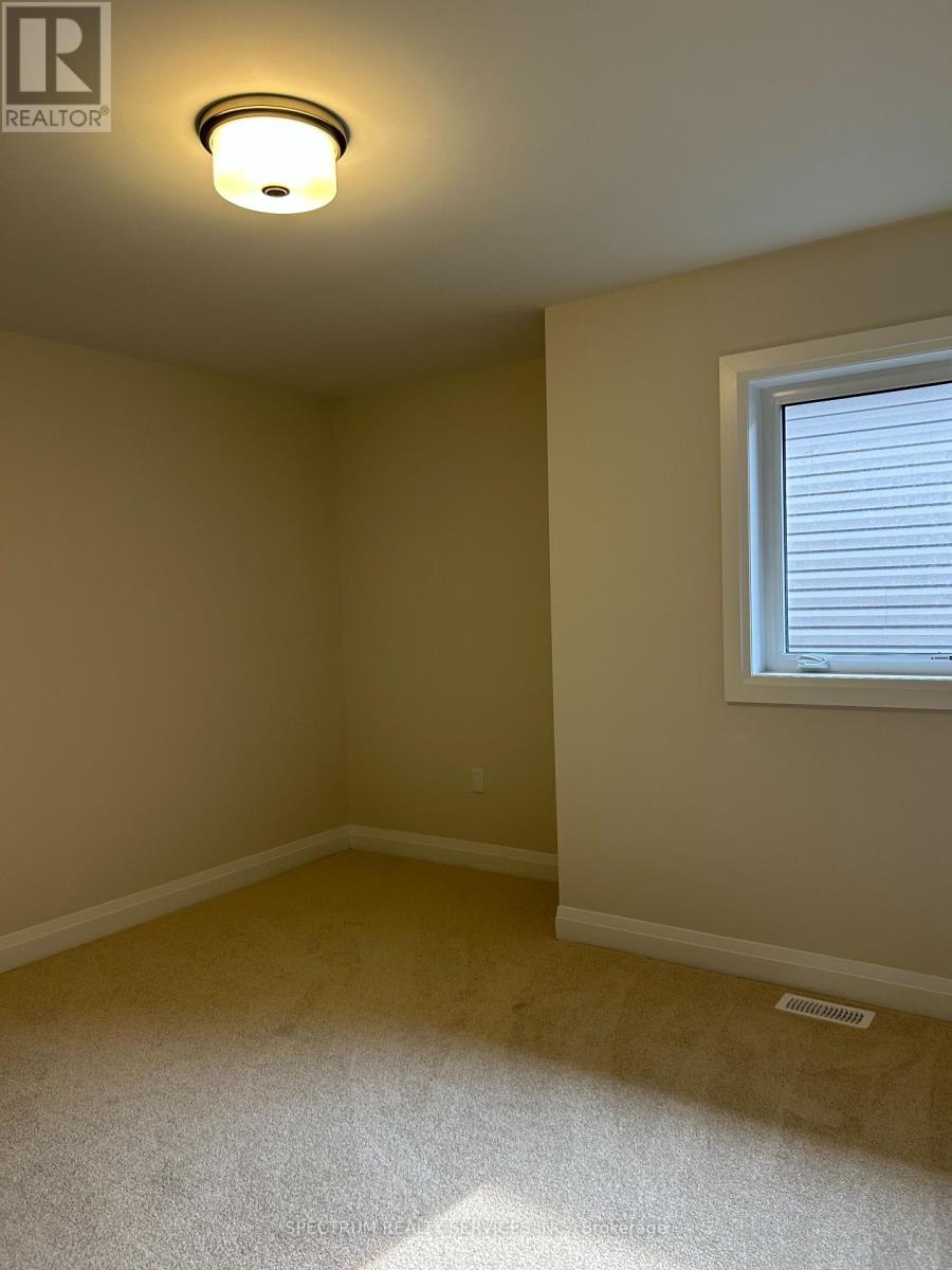 4 Arding Circle, Brantford, Ontario  N3L 0P6 - Photo 12 - X13686304