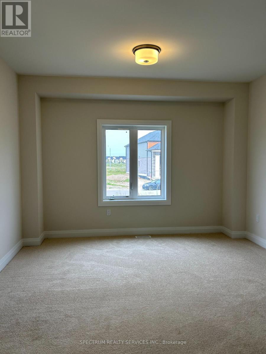 4 Arding Circle, Brantford, Ontario  N3L 0P6 - Photo 2 - X13686304