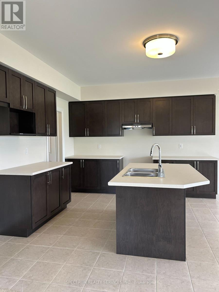 4 Arding Circle, Brantford, Ontario  N3L 0P6 - Photo 8 - X13686304