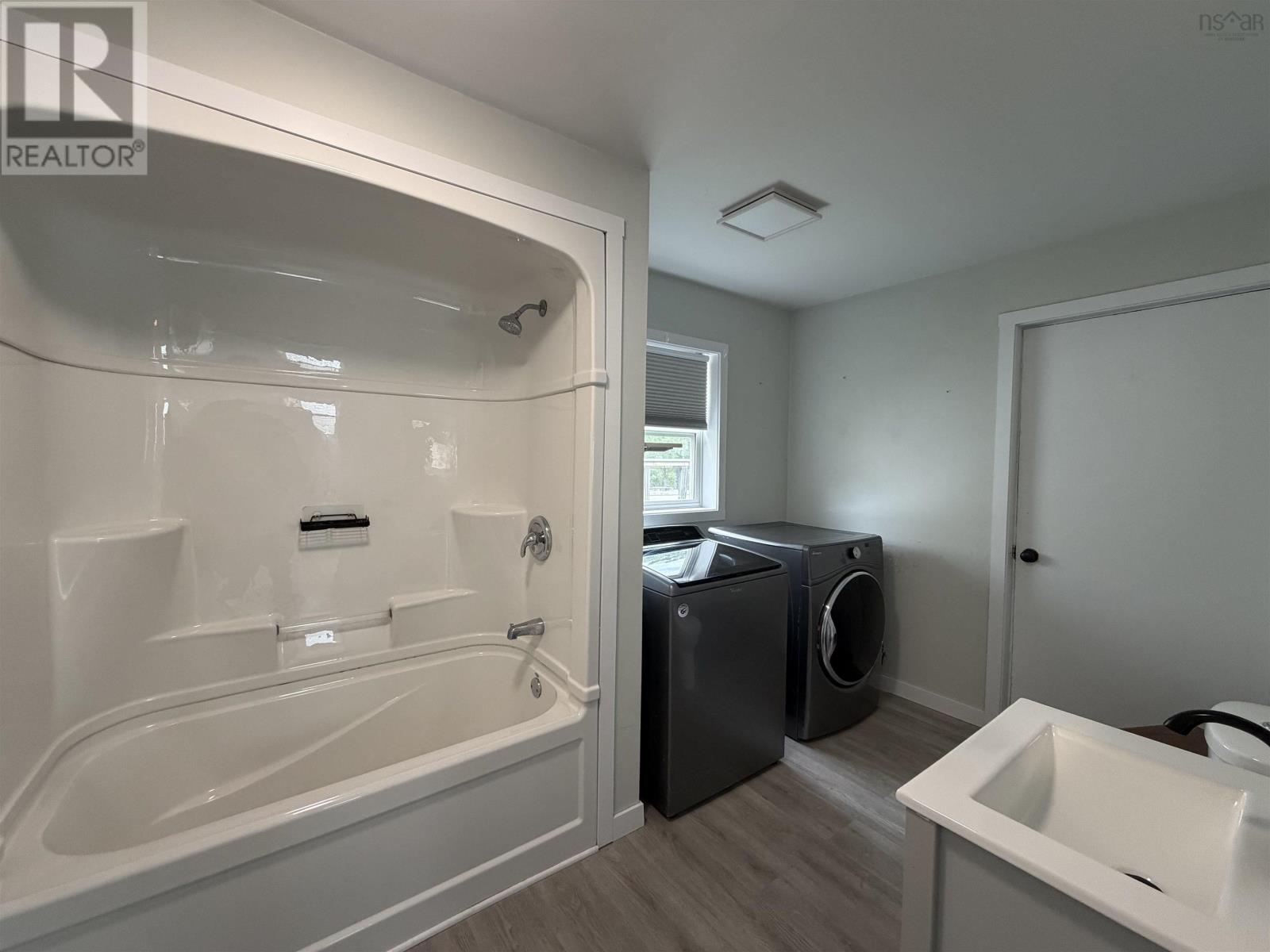 99 Poplar Street, Pictou, Nova Scotia  B0K 1H0 - Photo 14 - 202607658