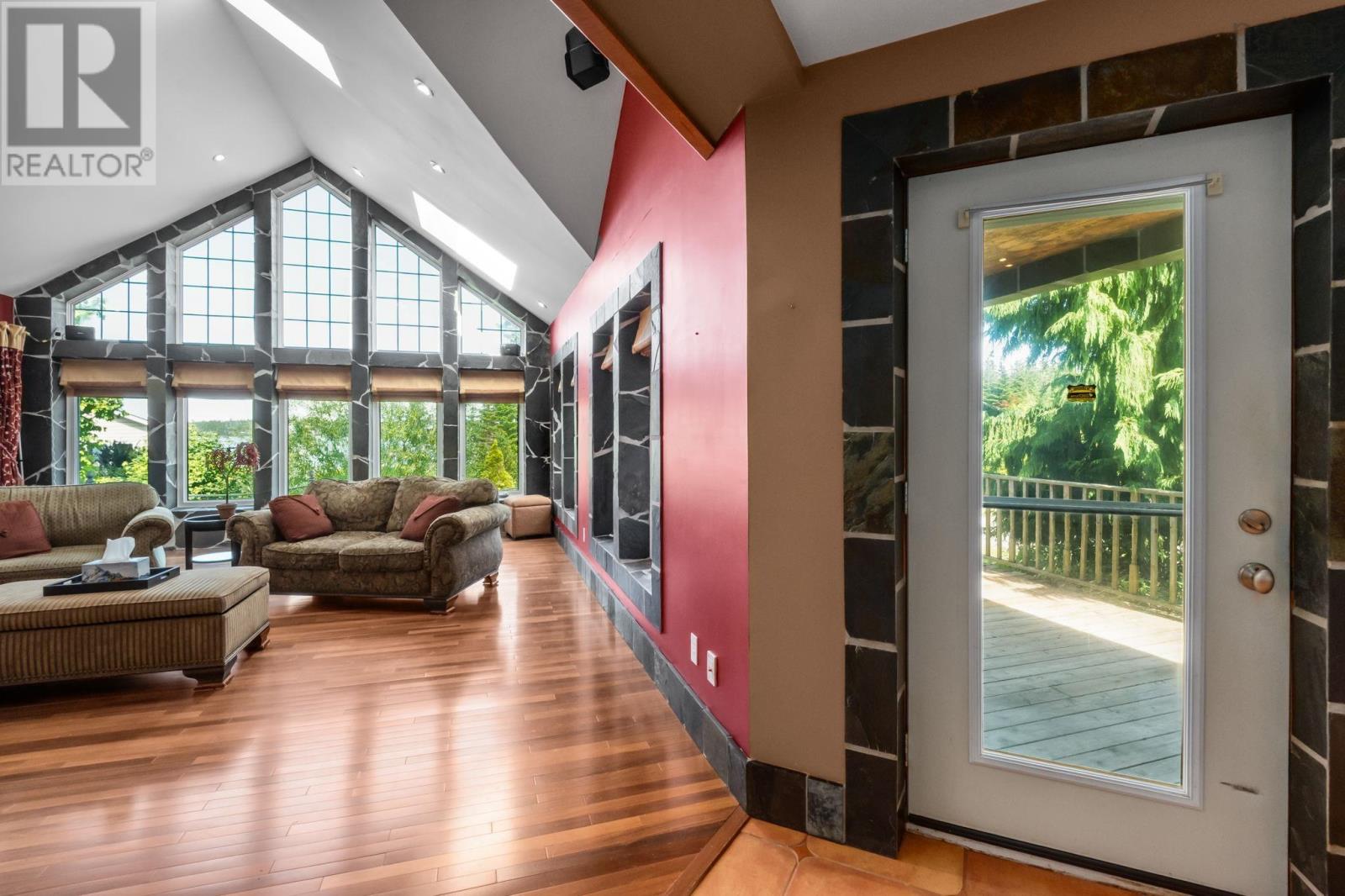 5145 207 Highway, Three Fathom Harbour, Nova Scotia  B0L 2L0 - Photo 8 - 202619961