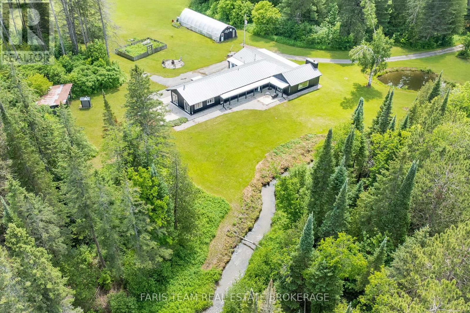 1076 BEAVER LANE, Springwater, Ontario