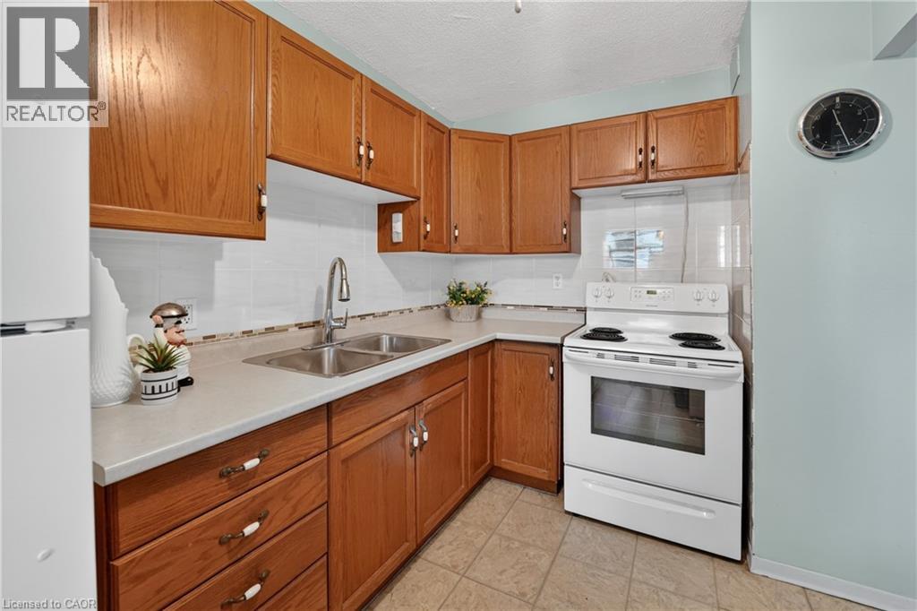 215 Glenridge Avenue Unit# 1201, St. Catharines, Ontario  L2T 3J7 - Photo 9 - 40856022