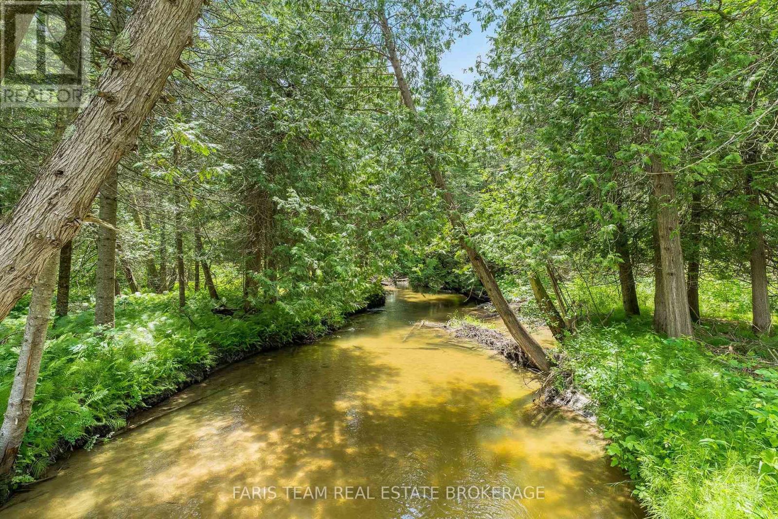 1076 Beaver Lane, Springwater, Ontario P0B 1L0 - Photo 36 - S13682384