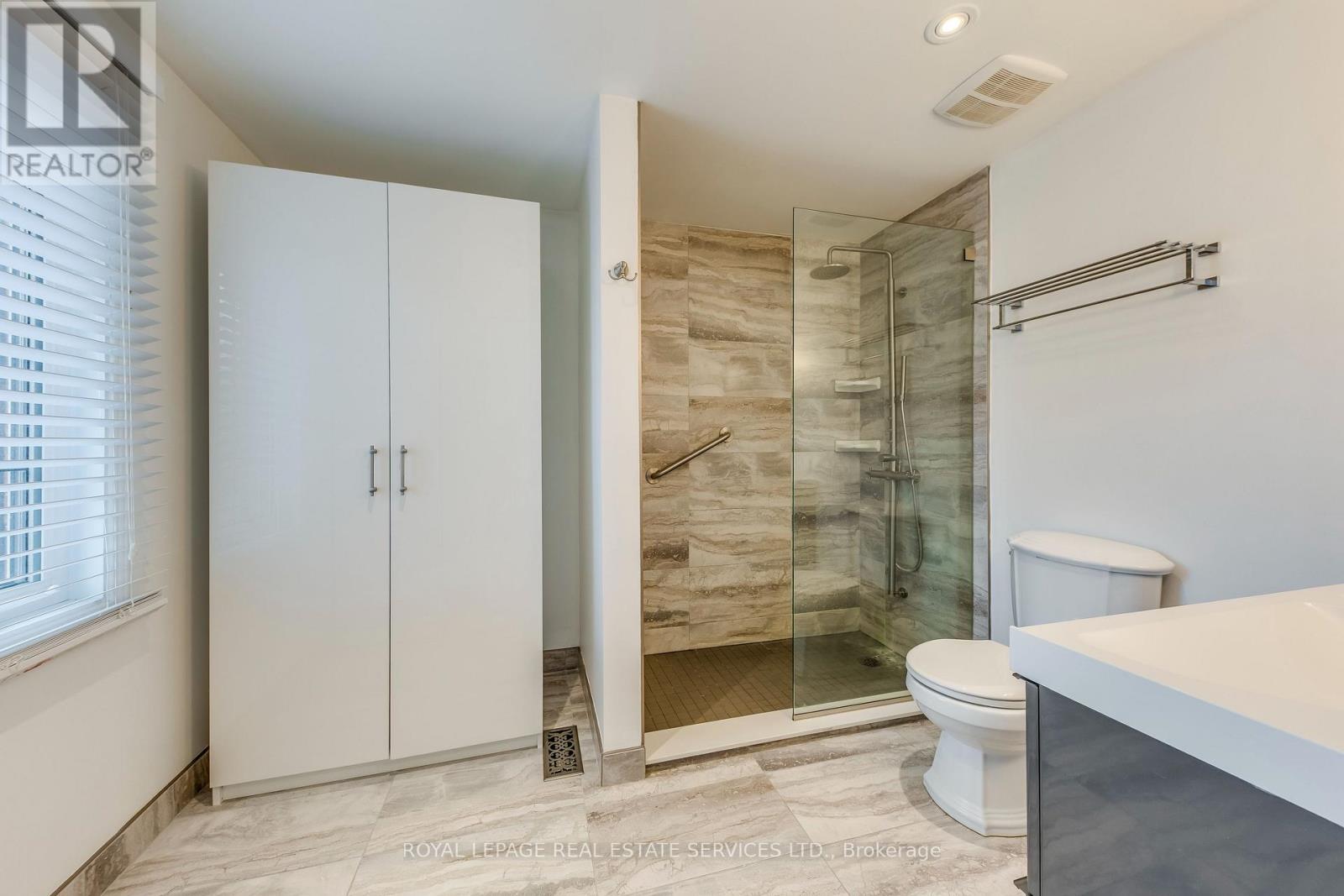 3390 Chartrand Crescent, Mississauga, Ontario  L5L 4C4 - Photo 28 - W13536810