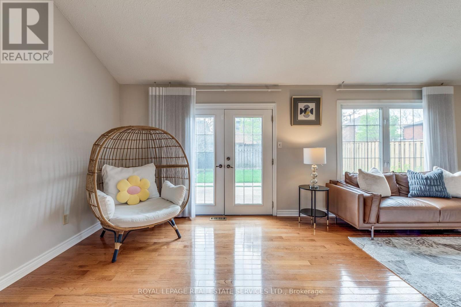 3390 Chartrand Crescent, Mississauga, Ontario  L5L 4C4 - Photo 8 - W13536810