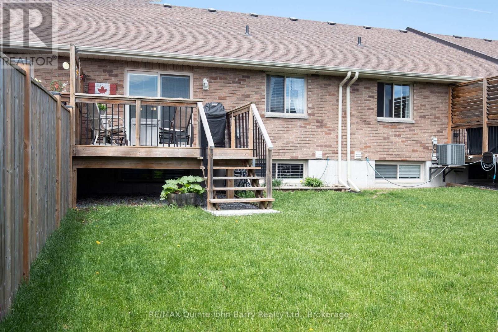 49 Mcintosh Crescent, Quinte West, Ontario  K8V 0G1 - Photo 31 - X13686596