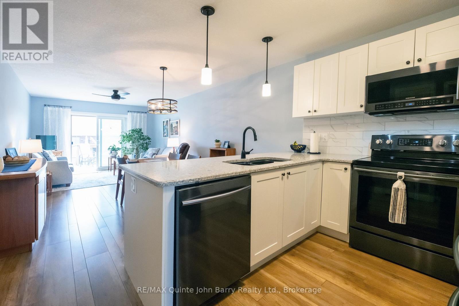49 Mcintosh Crescent, Quinte West, Ontario  K8V 0G1 - Photo 9 - X13686596
