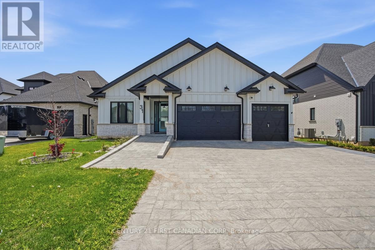 31 Briscoe Crescent, Strathroy-Caradoc, Ontario  N6H 0G3 - Photo 1 - X13686594