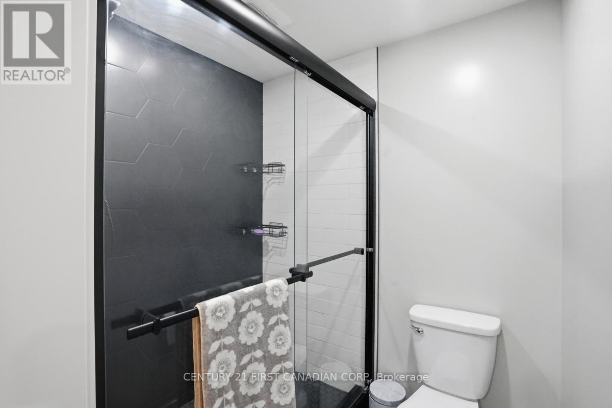 31 Briscoe Crescent, Strathroy-Caradoc, Ontario  N6H 0G3 - Photo 33 - X13686594