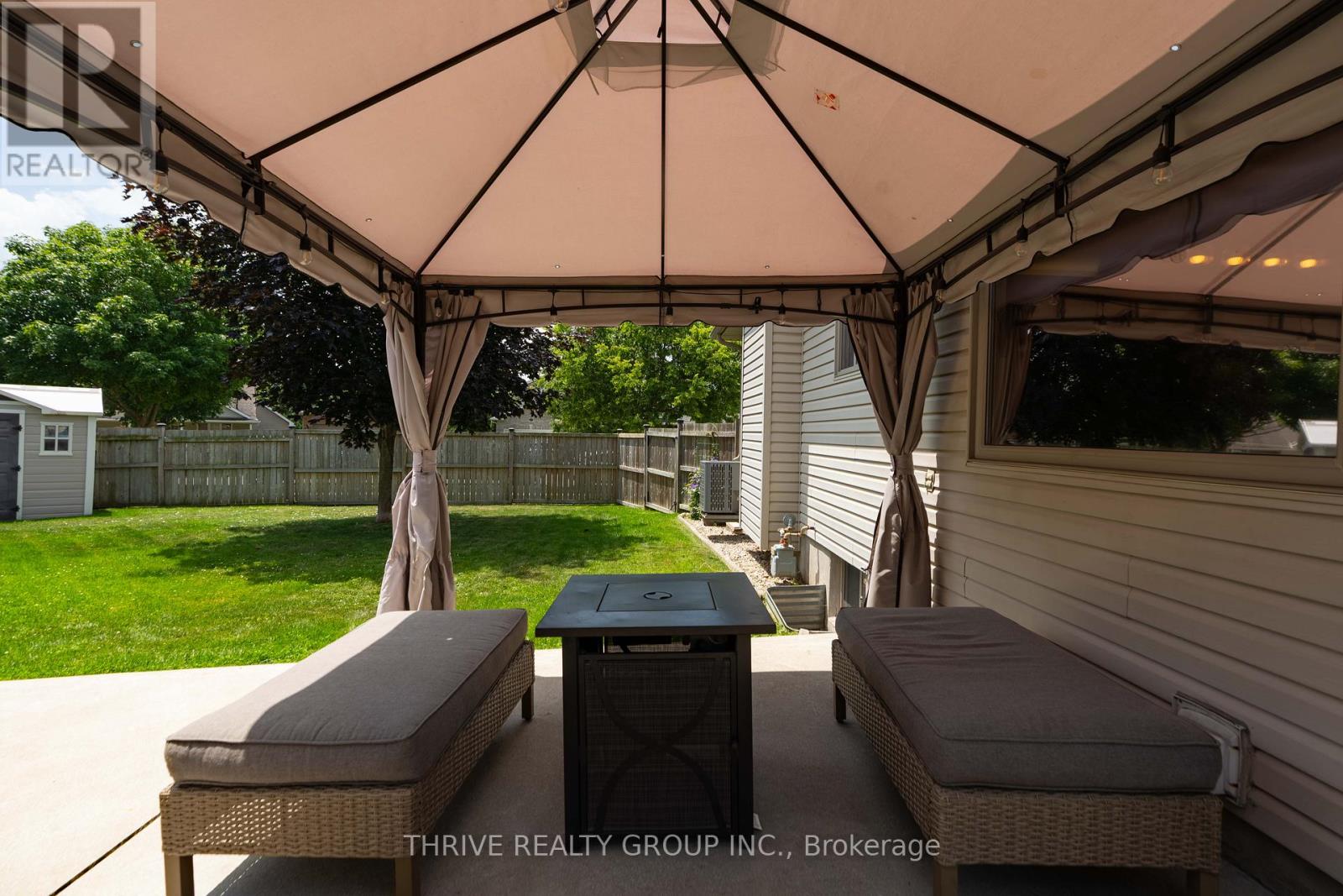 102 Loggers Grove, London East, Ontario  N6W 6G5 - Photo 35 - X13686634