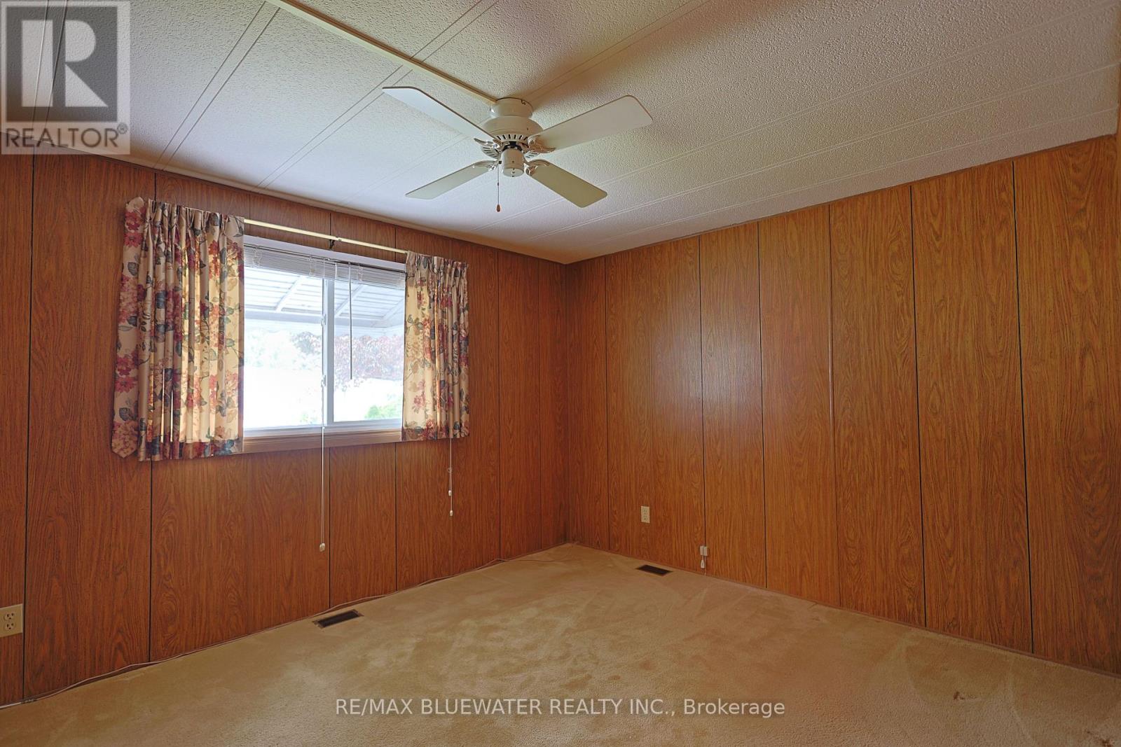 254 Highland Springs, South Huron, Ontario  N0M 1T0 - Photo 23 - X13686638