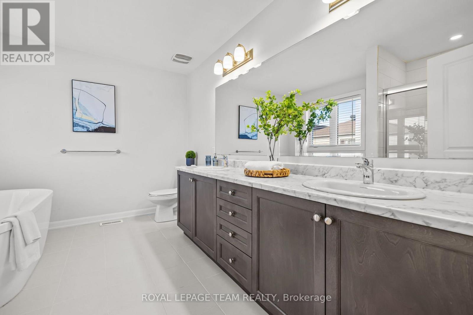 70 Ralph Erfle Way, Ottawa, Ontario  K2J 6V5 - Photo 19 - X13686654