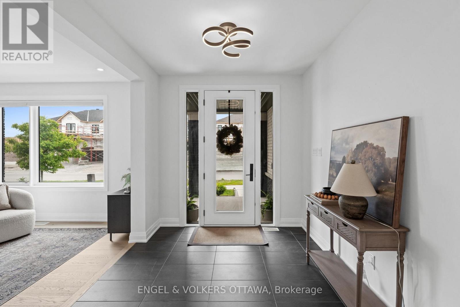 581 Bridgeport Avenue, Ottawa, Ontario  K4M 0M4 - Photo 4 - X13686696