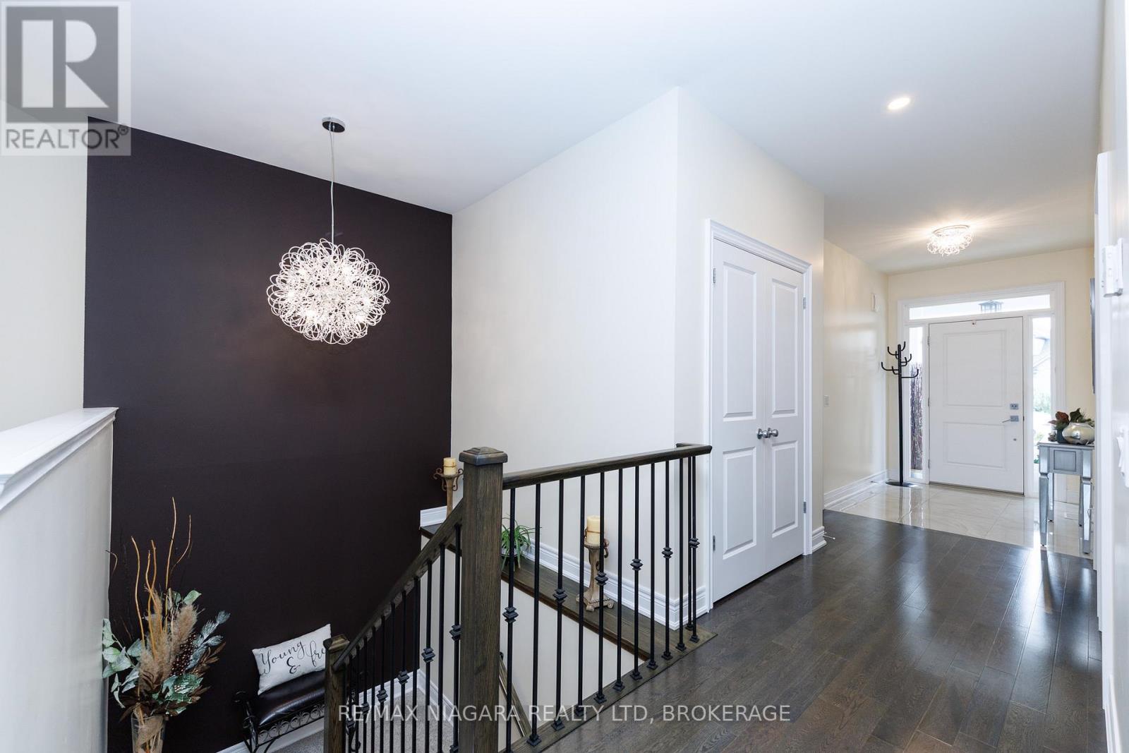 4049 Village Creek Drive, Fort Erie, Ontario  L0S 1S0 - Photo 14 - X13686610
