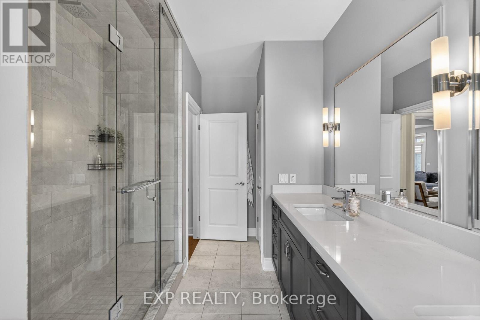 8736 Angie Drive, Niagara Falls, Ontario  L2H 0H9 - Photo 25 - X13686642