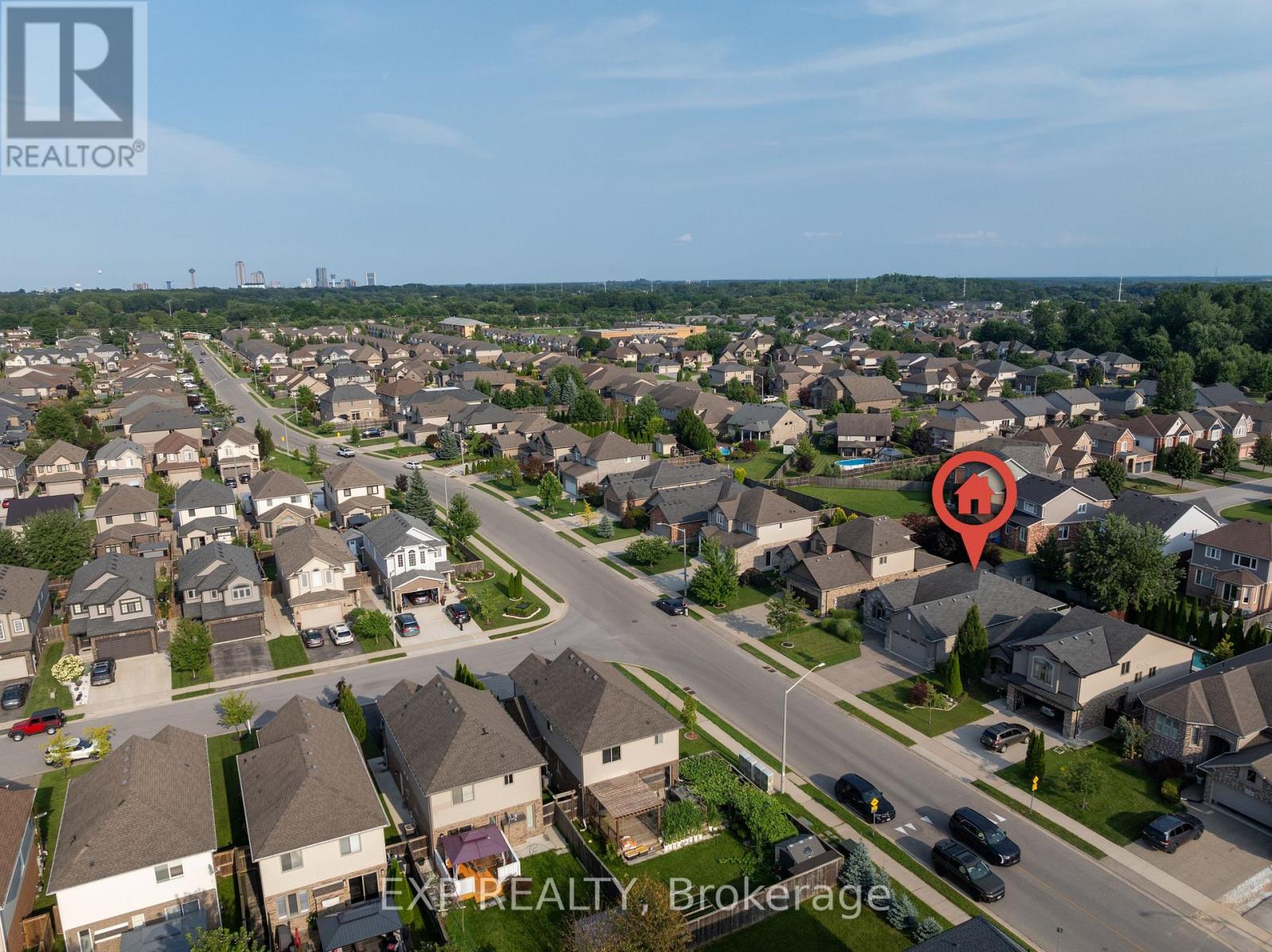 8736 Angie Drive, Niagara Falls, Ontario  L2H 0H9 - Photo 3 - X13686642