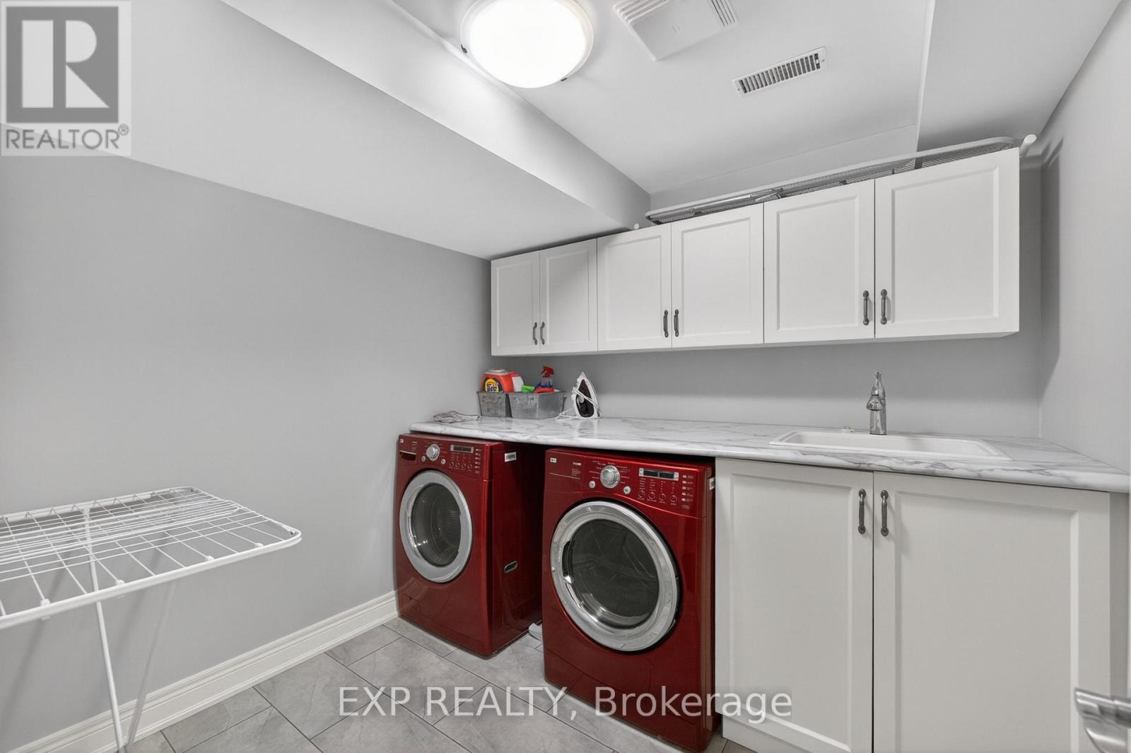 8736 Angie Drive, Niagara Falls, Ontario  L2H 0H9 - Photo 30 - X13686642