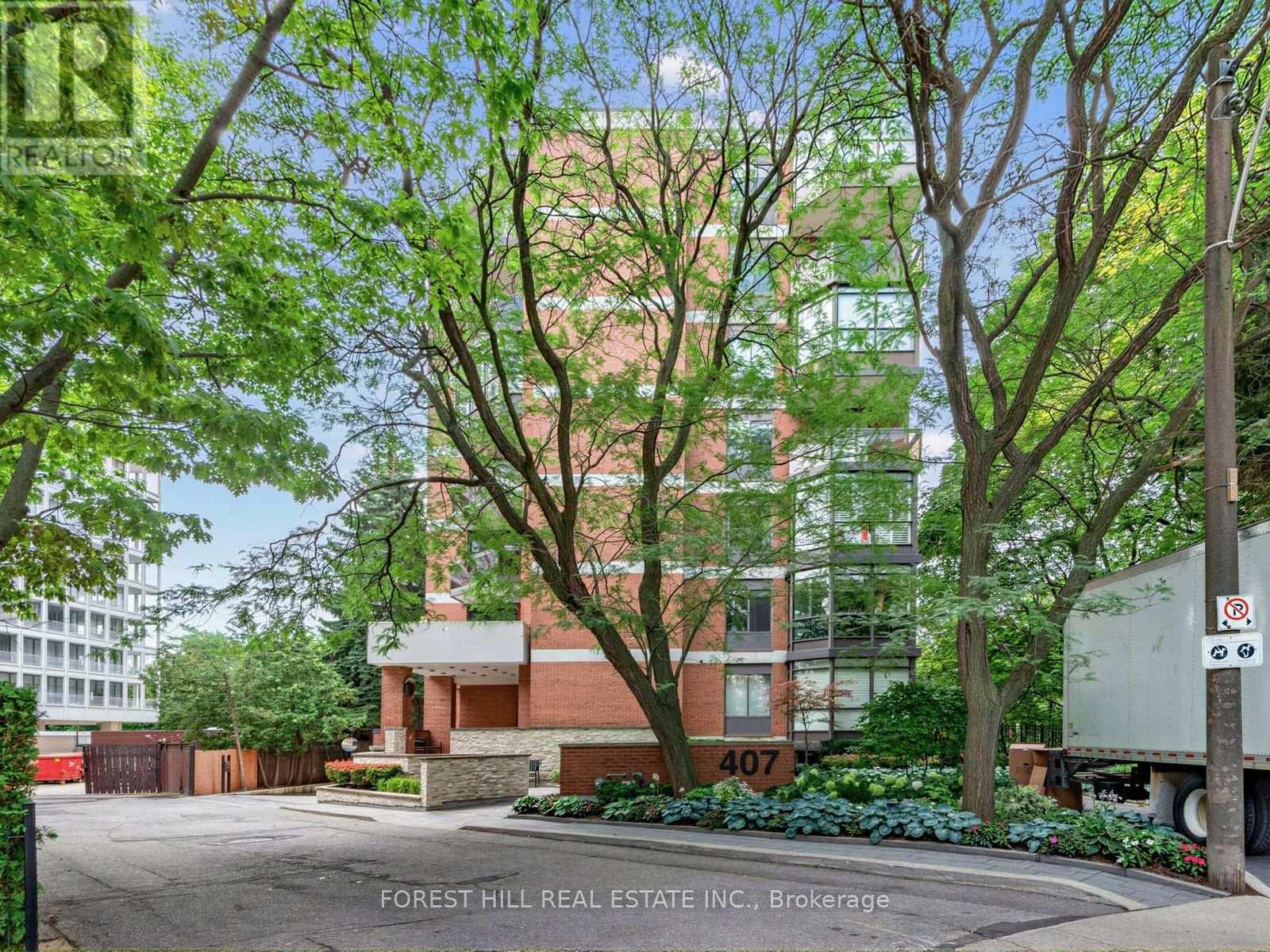 501 - 407 WALMER ROAD, Toronto, Ontario