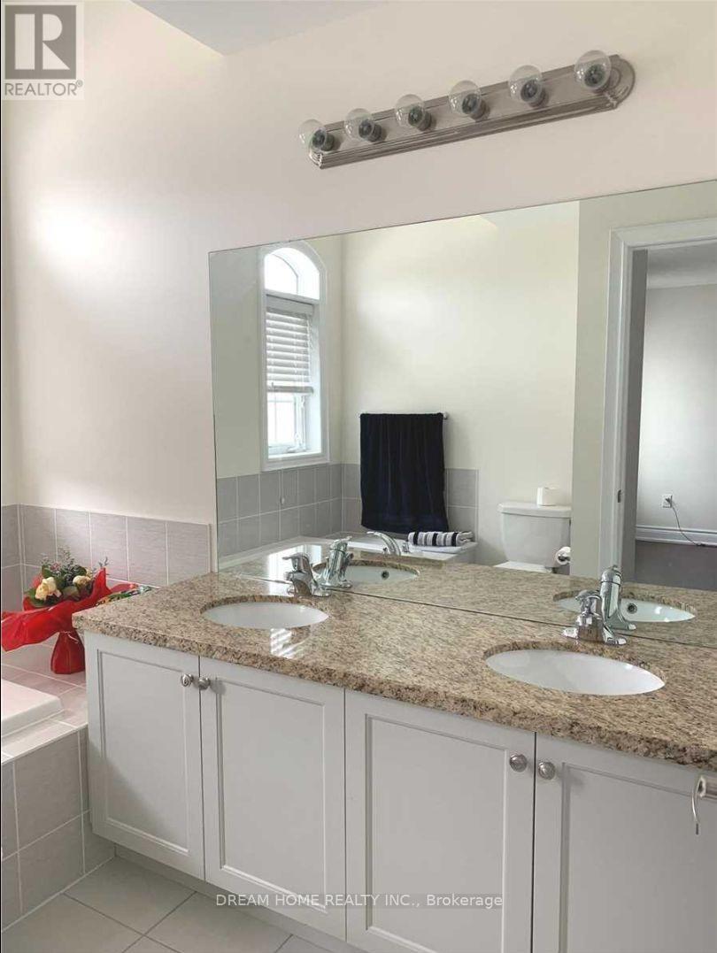 88 Mohandas Drive, Markham, Ontario  L3S 0E4 - Photo 13 - N13686658