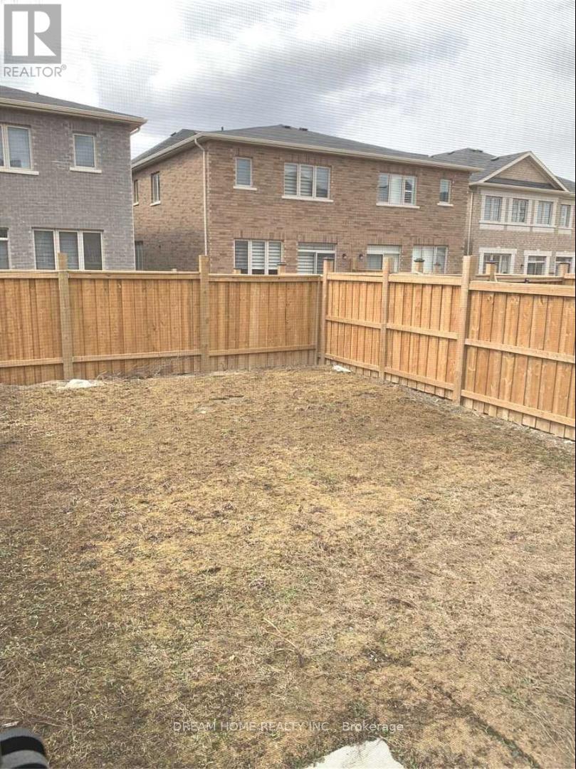 88 Mohandas Drive, Markham, Ontario  L3S 0E4 - Photo 16 - N13686658