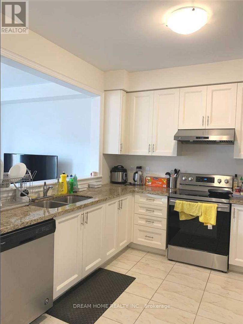 88 Mohandas Drive, Markham, Ontario  L3S 0E4 - Photo 6 - N13686658
