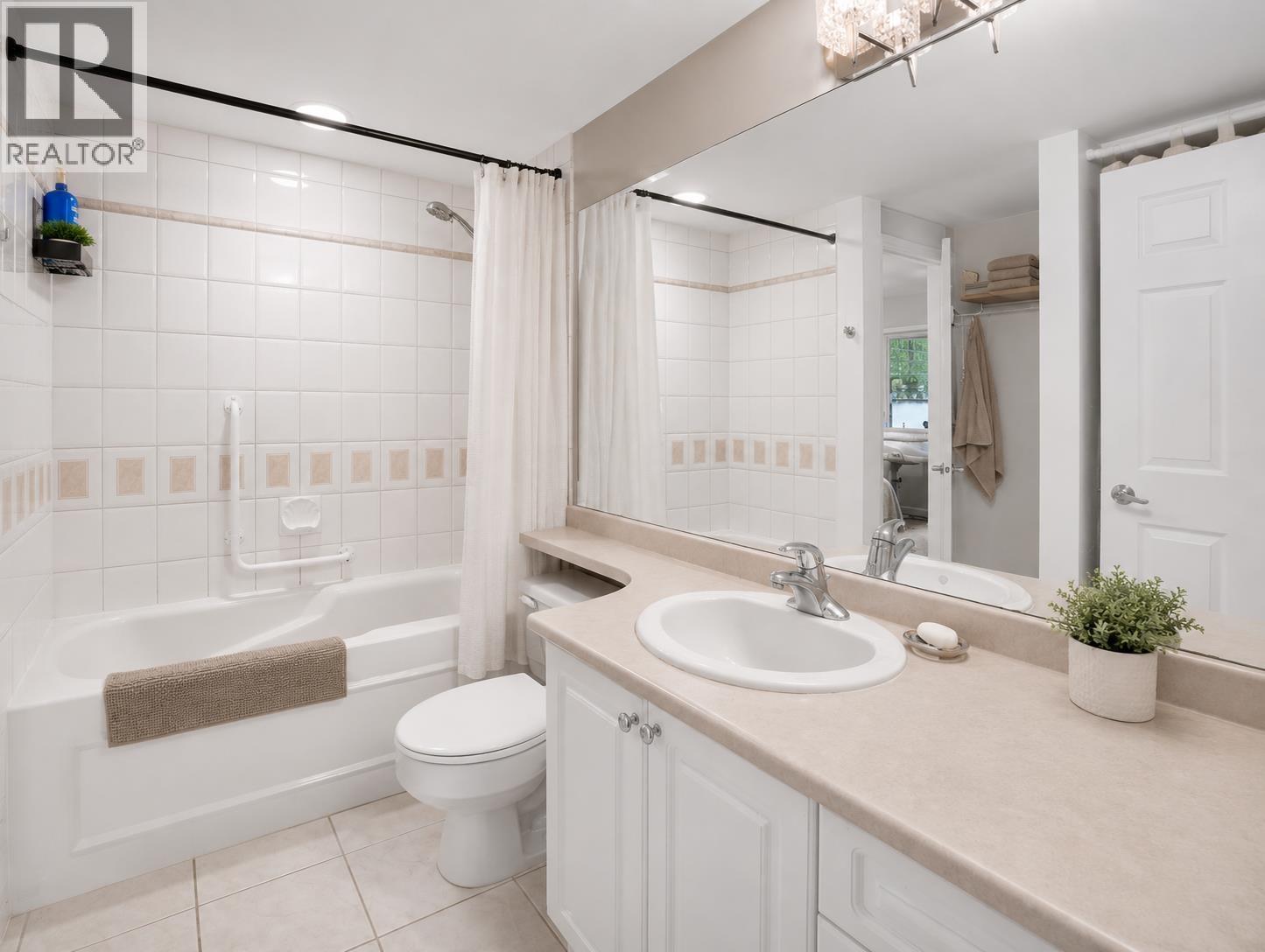 1128 Esplanade Avenue, West Vancouver, British Columbia  V7T 1G3 - Photo 30 - R3156667