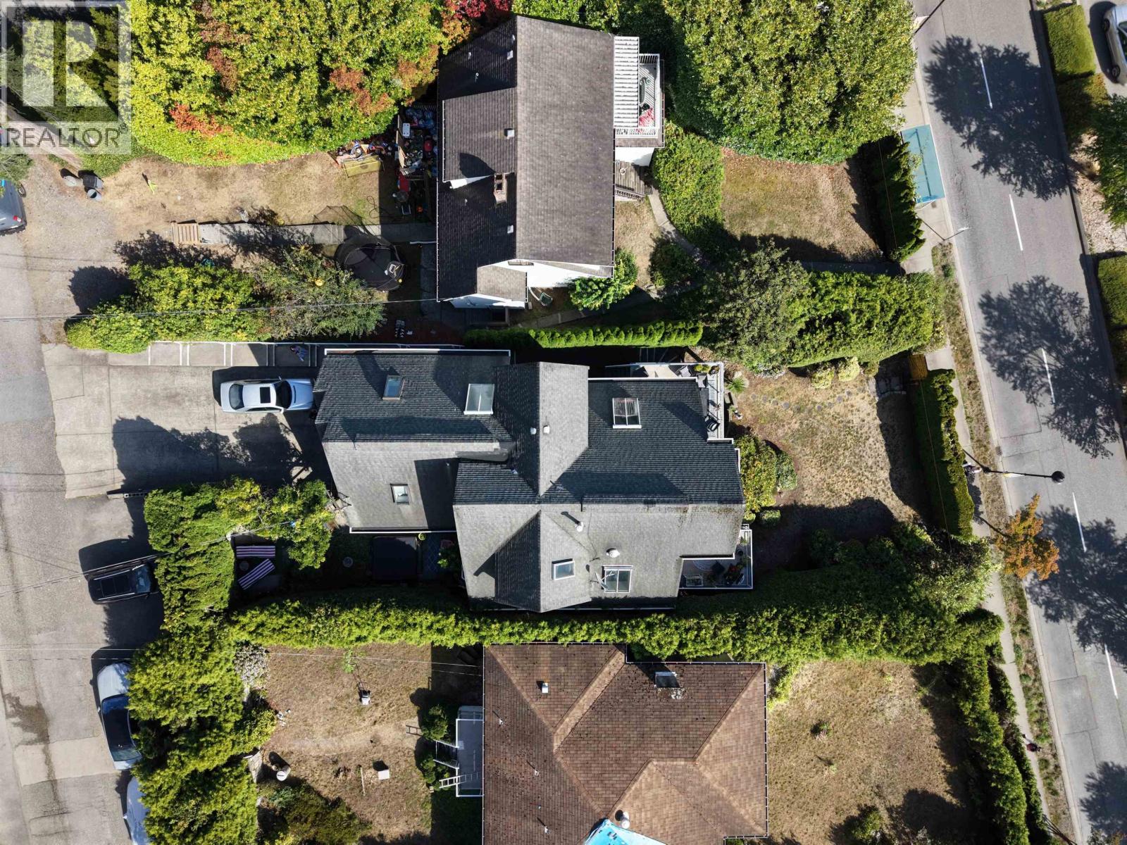 1128 Esplanade Avenue, West Vancouver, British Columbia  V7T 1G3 - Photo 34 - R3156667