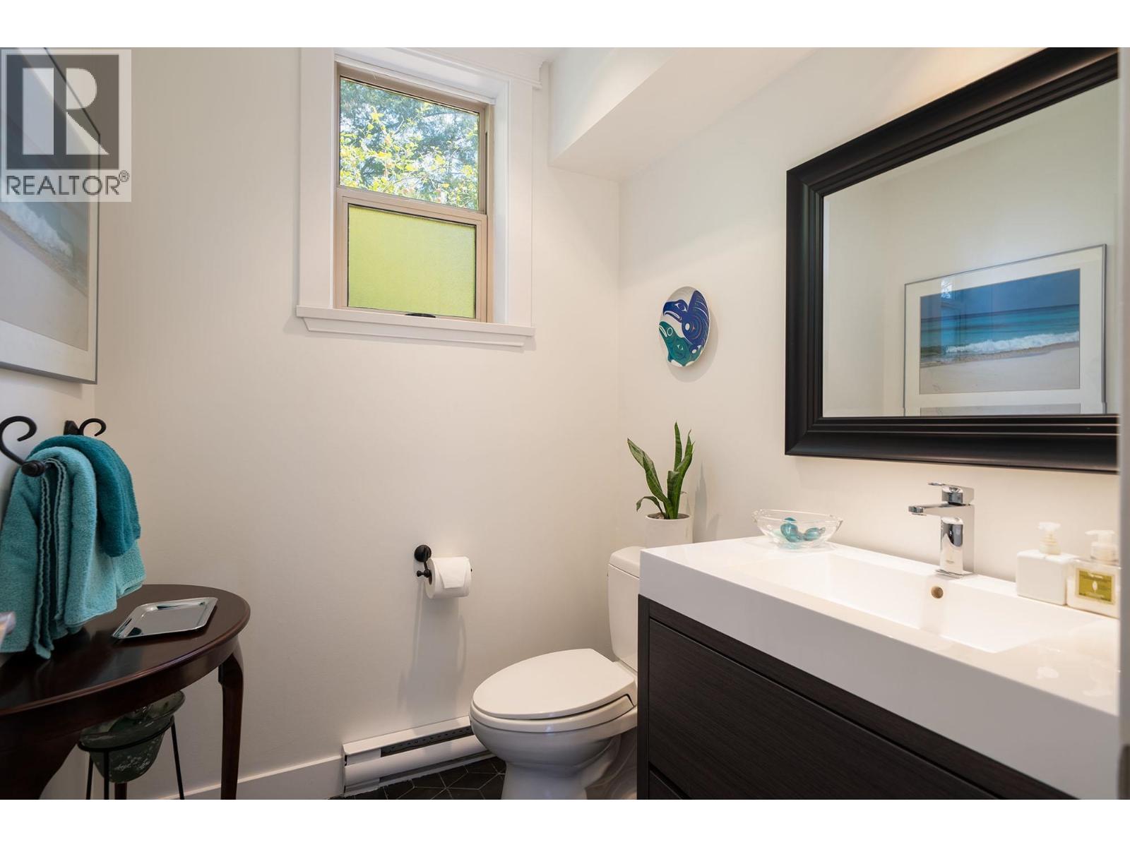 1139 Lenora Road, Bowen Island, British Columbia  V0N 1G1 - Photo 10 - R3156692