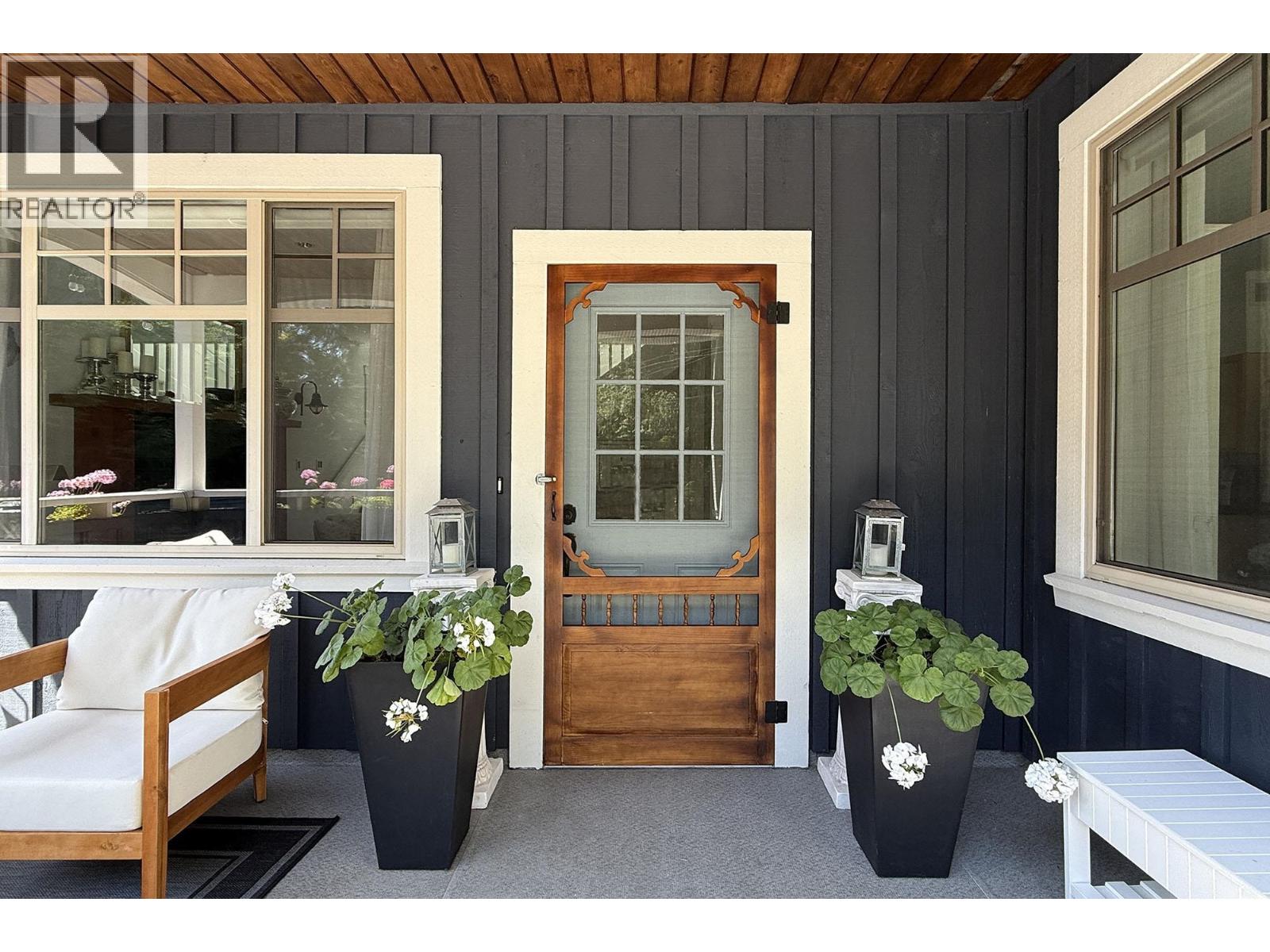1139 Lenora Road, Bowen Island, British Columbia  V0N 1G1 - Photo 2 - R3156692