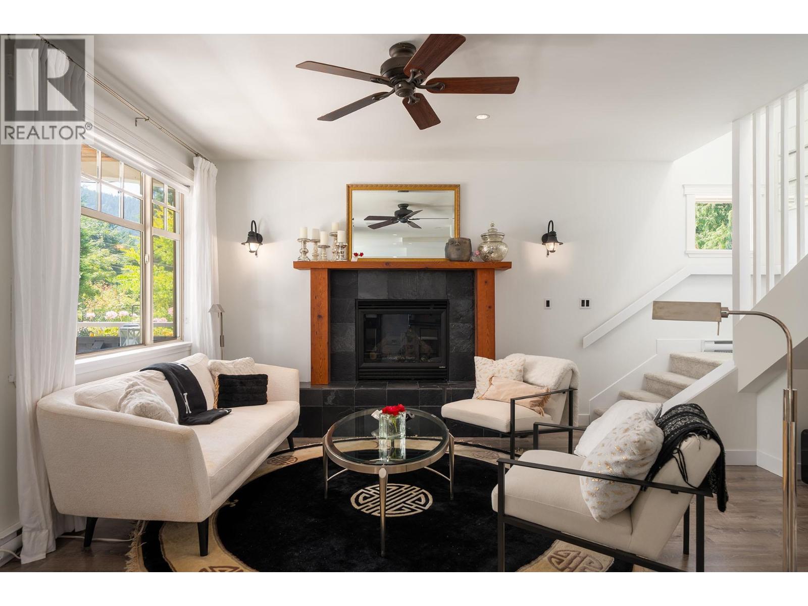 1139 Lenora Road, Bowen Island, British Columbia  V0N 1G1 - Photo 3 - R3156692