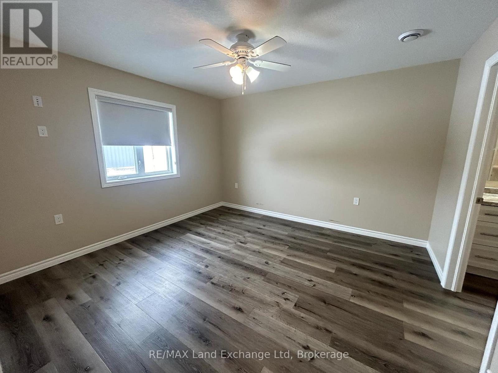 2 - 206 Rutledge Street, North Huron, Ontario  N0M 1H0 - Photo 6 - X13686678