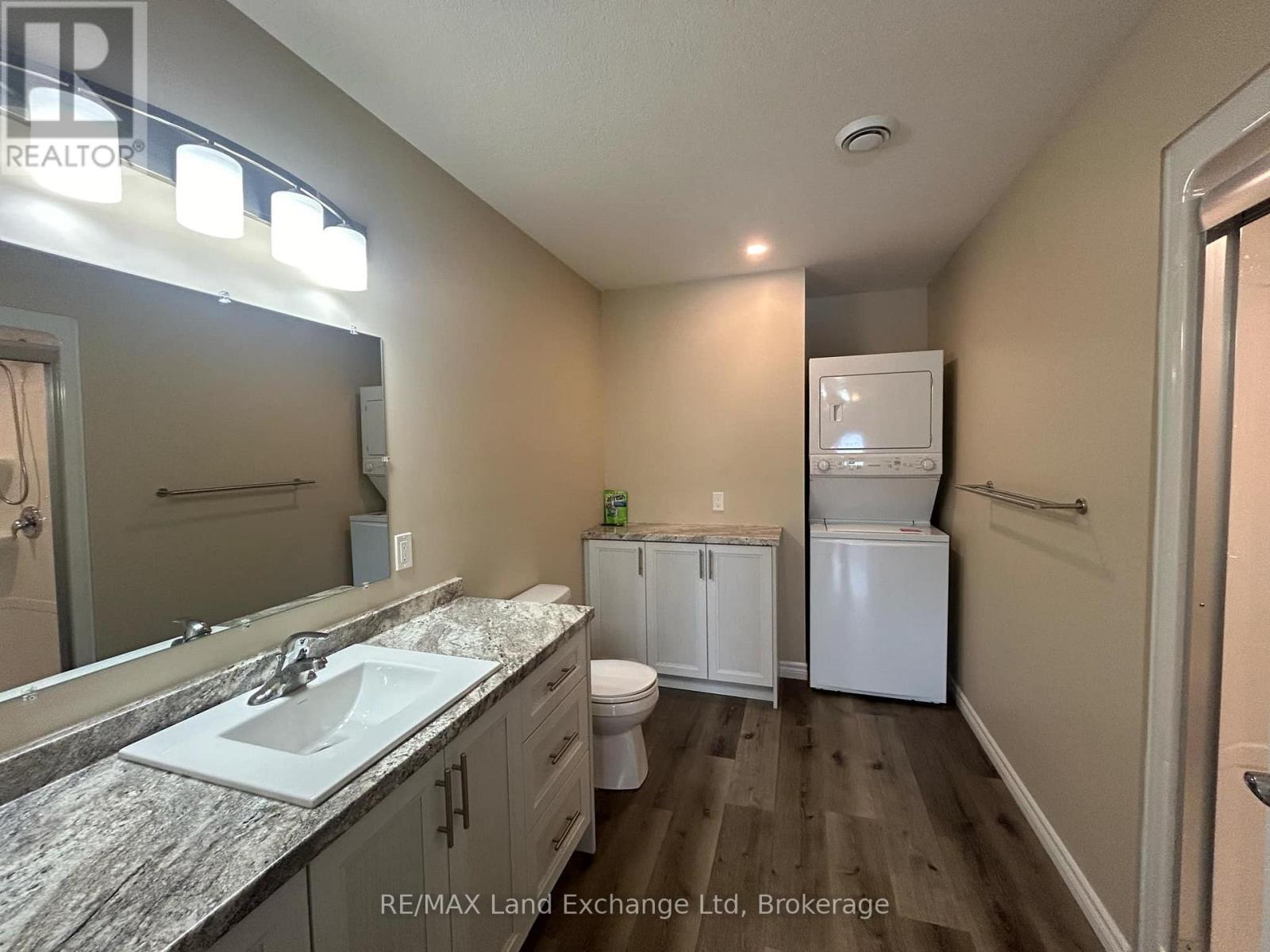 2 - 206 Rutledge Street, North Huron, Ontario  N0M 1H0 - Photo 7 - X13686678