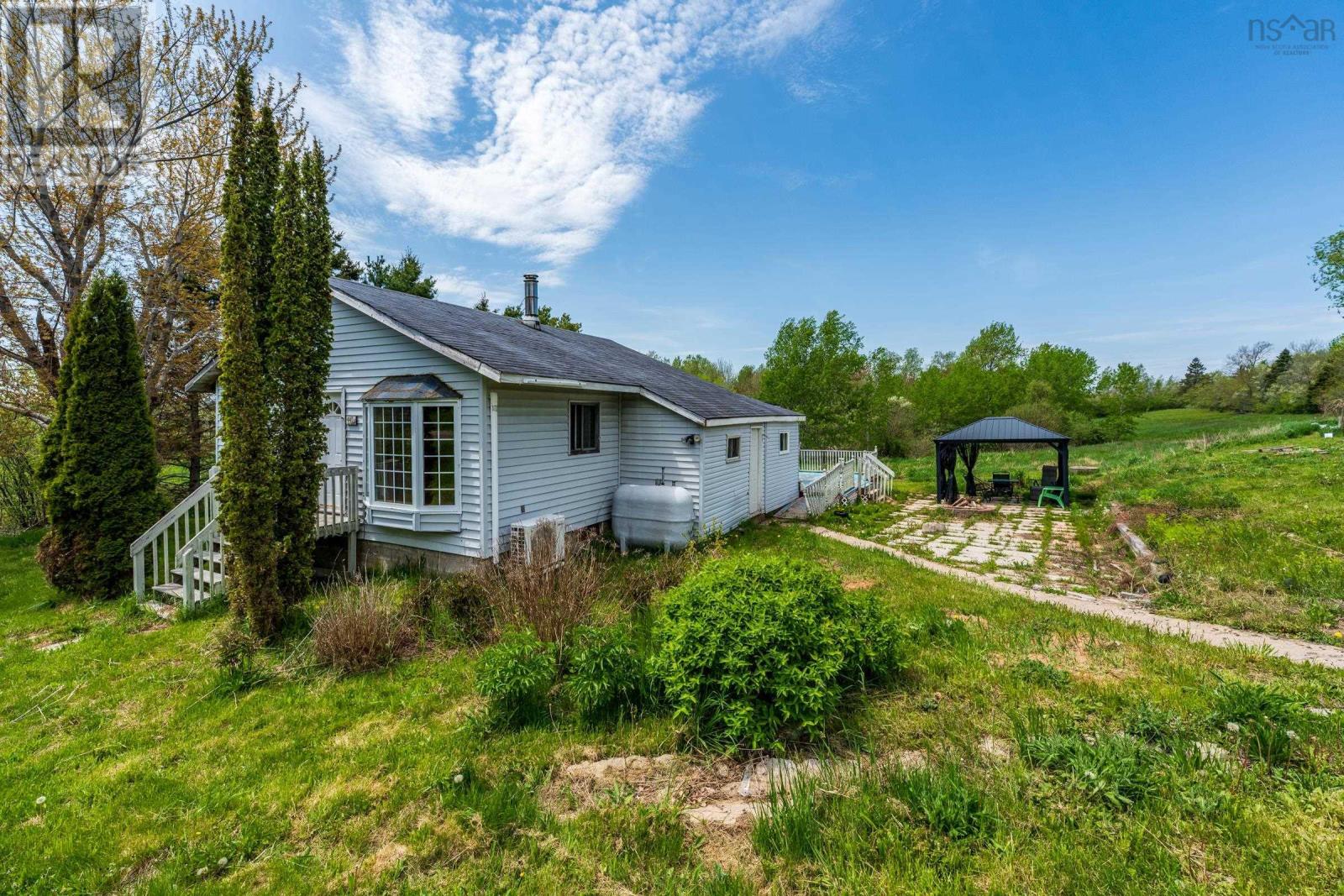 445 Highway 201, Moschelle, Nova Scotia  B0S 1A0 - Photo 1 - 202611806