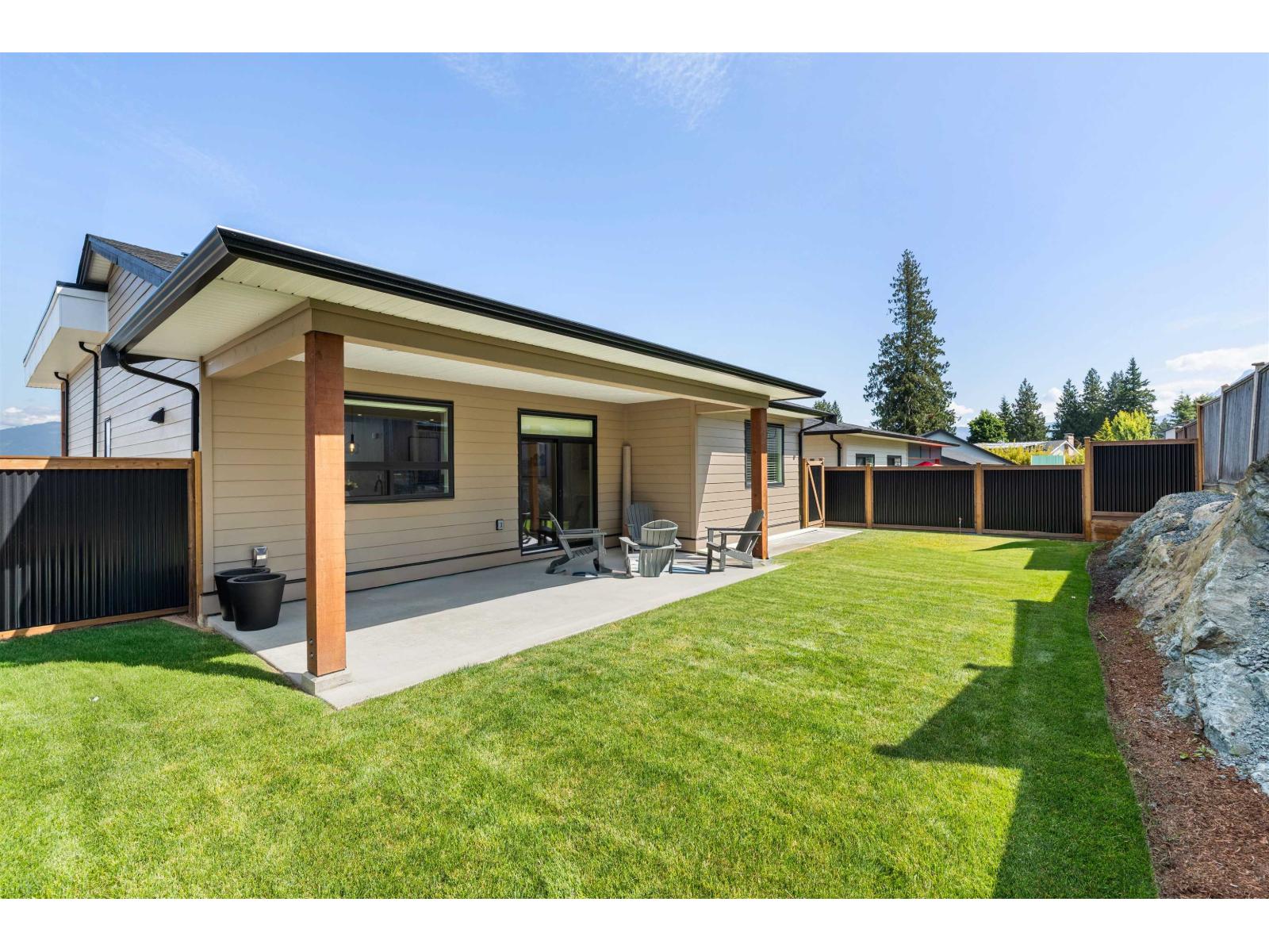 47262 Valerie Place, Little Mountain, Chilliwack, British Columbia  V2P 7W9 - Photo 21 - R3095661