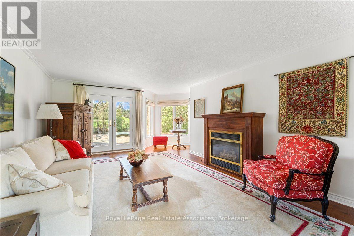 4 Wolf Crescent, Caledon, Ontario  L7E 0A7 - Photo 14 - W13686572