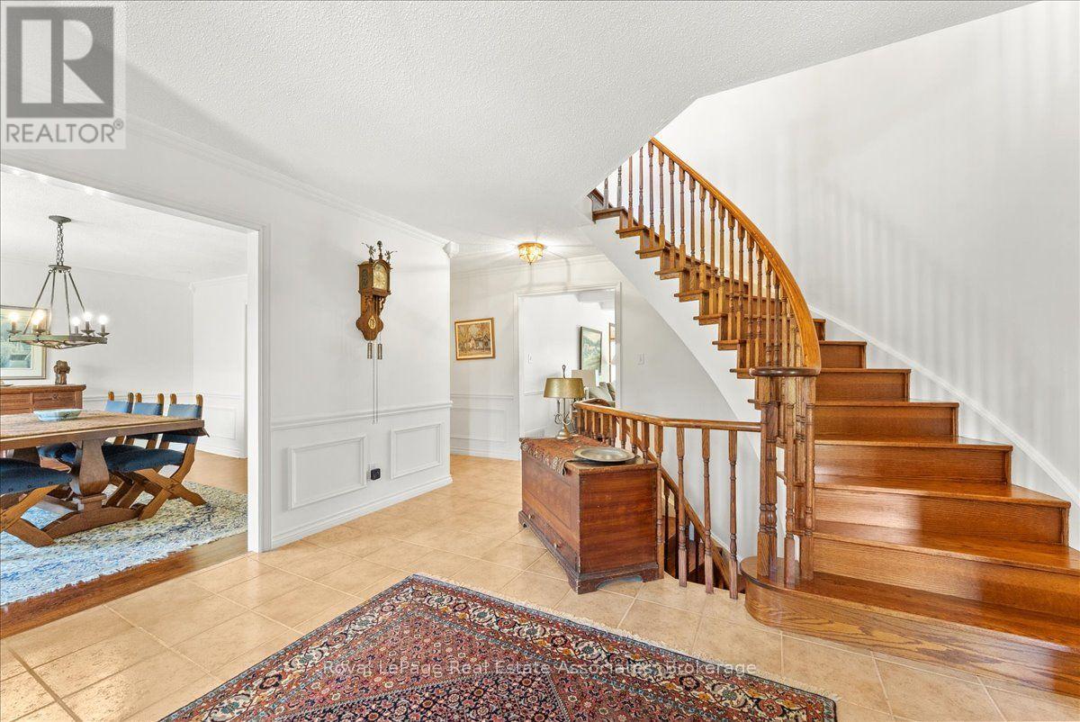4 Wolf Crescent, Caledon, Ontario  L7E 0A7 - Photo 18 - W13686572